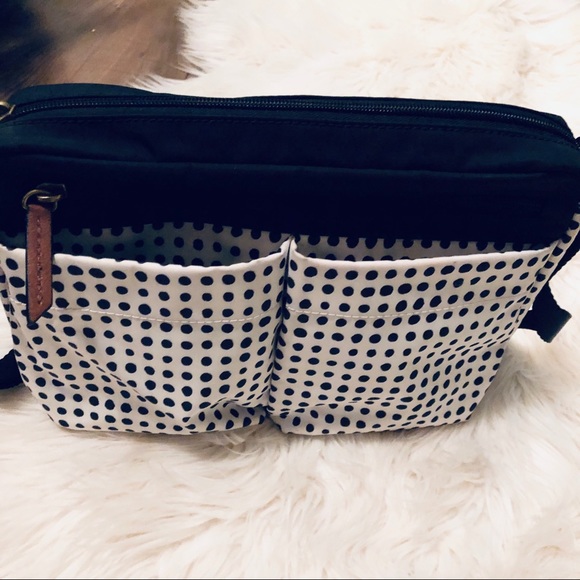 Fossil Crossbody Like New Condition - Picture 3 of 7